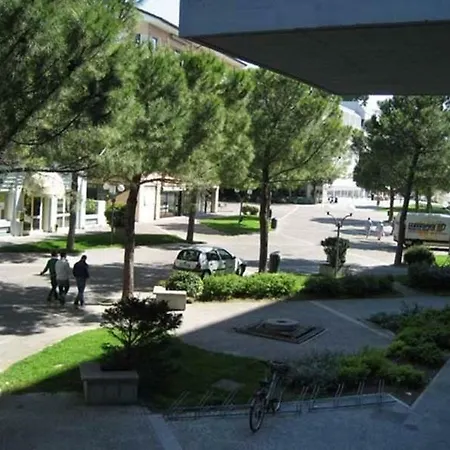 In 21520 Apartament Grado